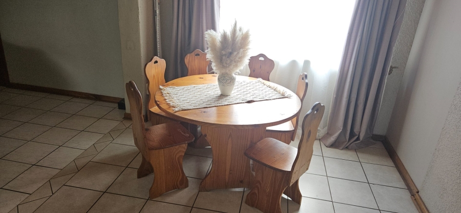 5 Bedroom Property for Sale in Universitas Free State